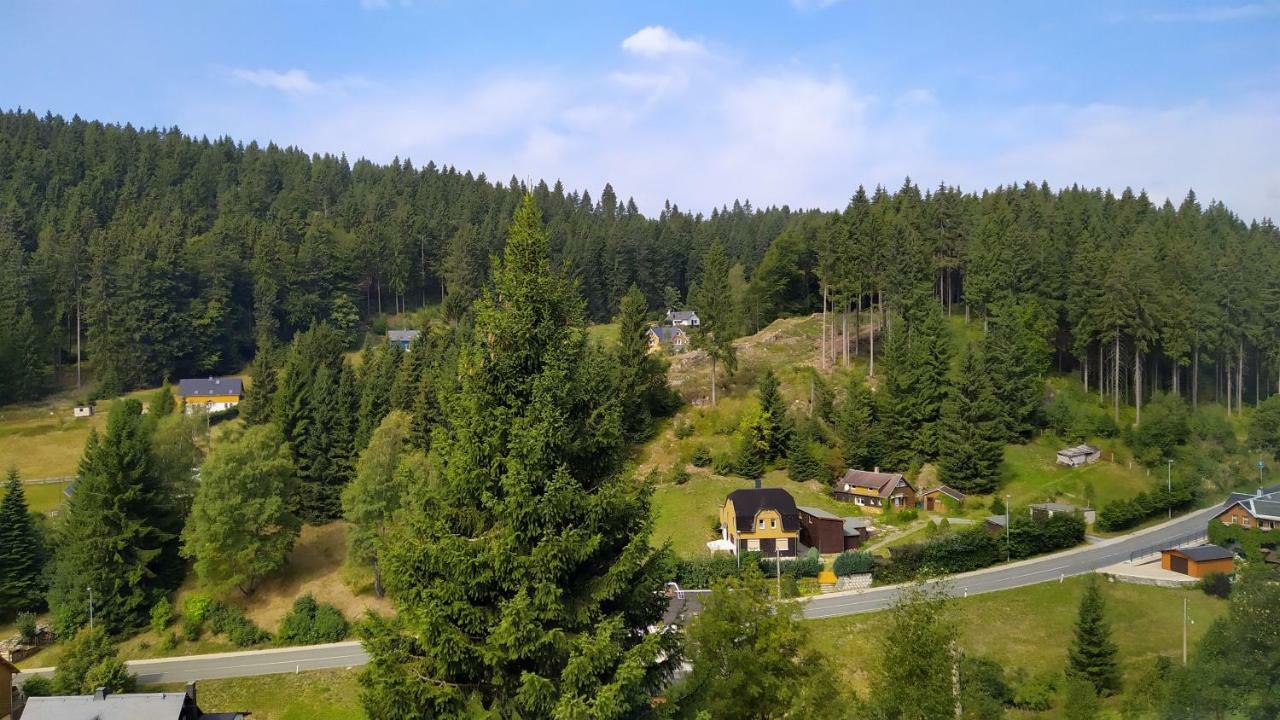 Greizer Kammhuette Gaststaette & Pension Klingenthal Extérieur photo
